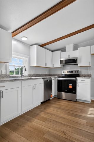 638 Manustown Rd, Woodbury, TN 37190