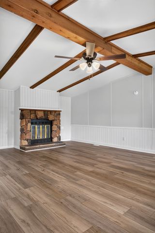 638 Manustown Rd, Woodbury, TN 37190