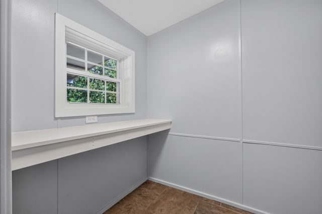 638 Manustown Rd, Woodbury, TN 37190
