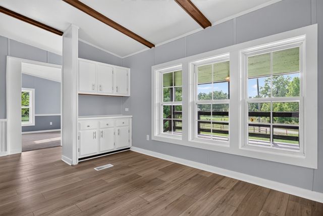 638 Manustown Rd, Woodbury, TN 37190