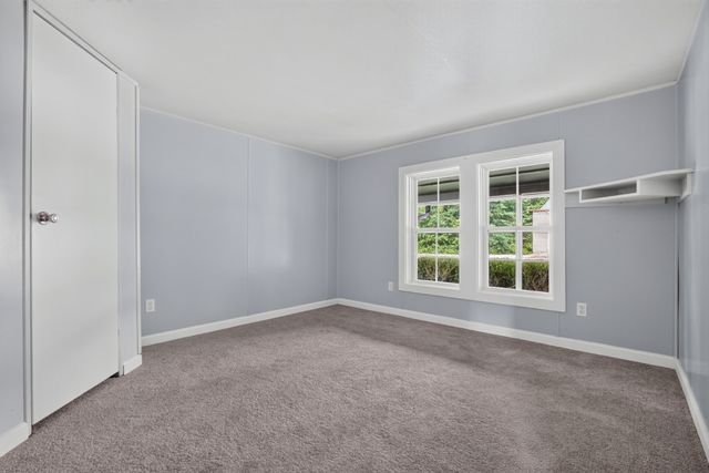 638 Manustown Rd, Woodbury, TN 37190