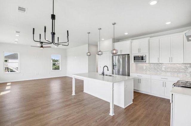 1342 Sapphire Palms Court, San Leon, TX 77539