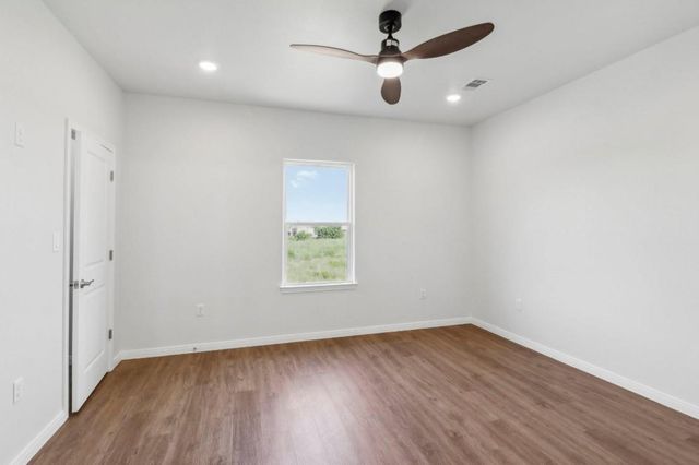 1342 Sapphire Palms Court, San Leon, TX 77539