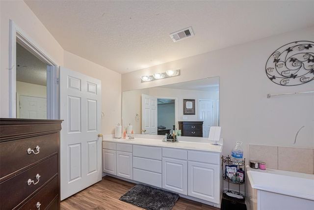 1810 Macondray Drive, Humble, TX 77396