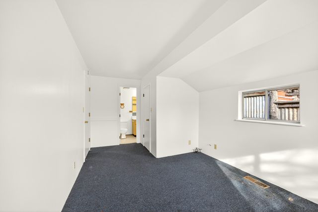 838 Dakota Avenue, Medford, OR 97501