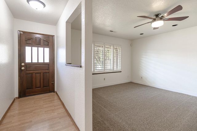 1608 Dulwich Dr, Modesto, CA 95358