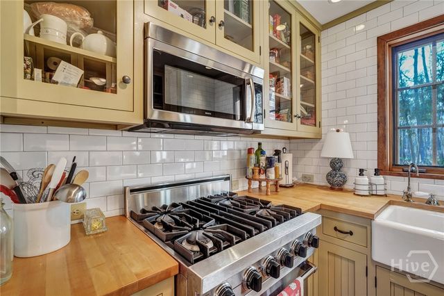 469 Dublin Drive, Richmond Hill, GA 31324