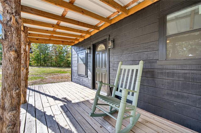 27071 Bedias Drive, Bedias, TX 77831