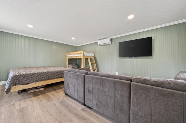 27071 Bedias Drive, Bedias, TX 77831