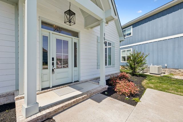 154 Barefoot Way, Winchester, TN 37398