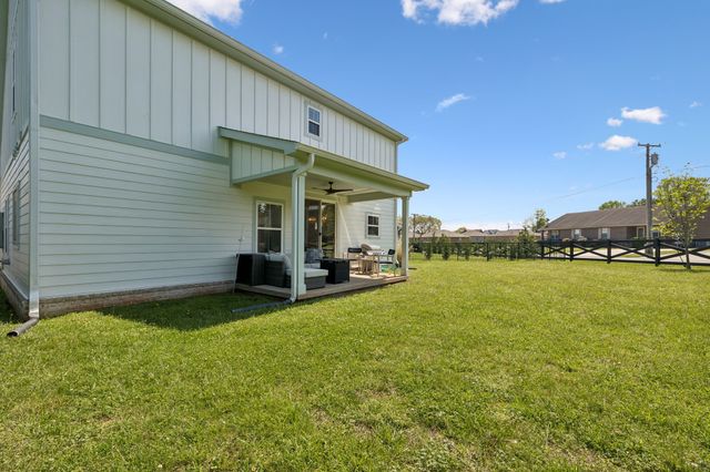 154 Barefoot Way, Winchester, TN 37398