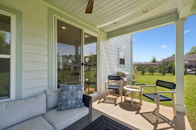 154 Barefoot Way, Winchester, TN 37398