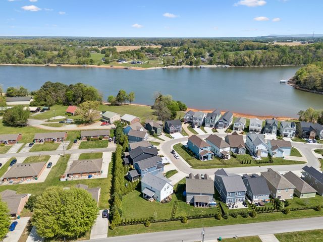 154 Barefoot Way, Winchester, TN 37398
