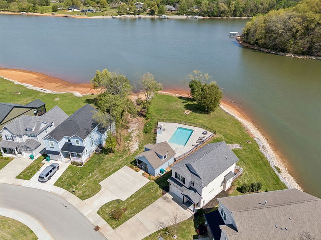 154 Barefoot Way, Winchester, TN 37398