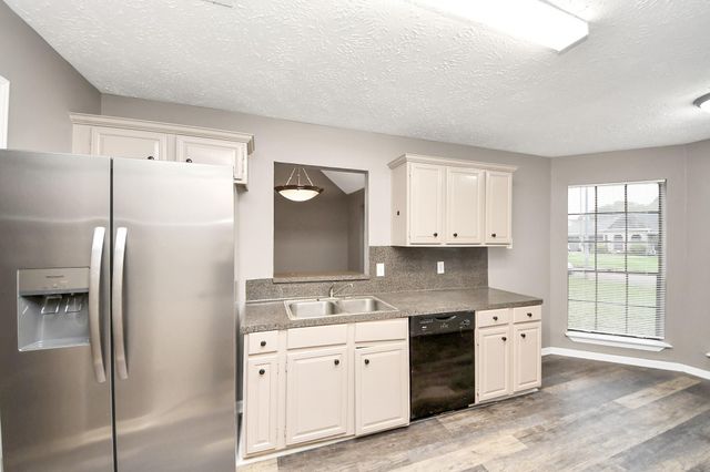 3607 Misty Ridge Drive, Humble, TX 77396