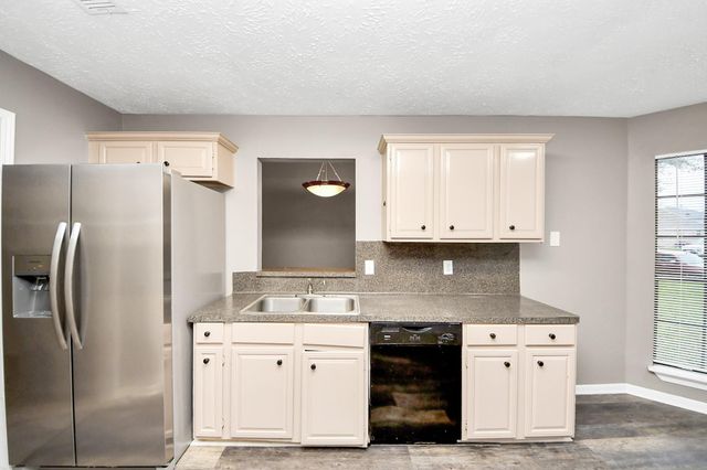 3607 Misty Ridge Drive, Humble, TX 77396