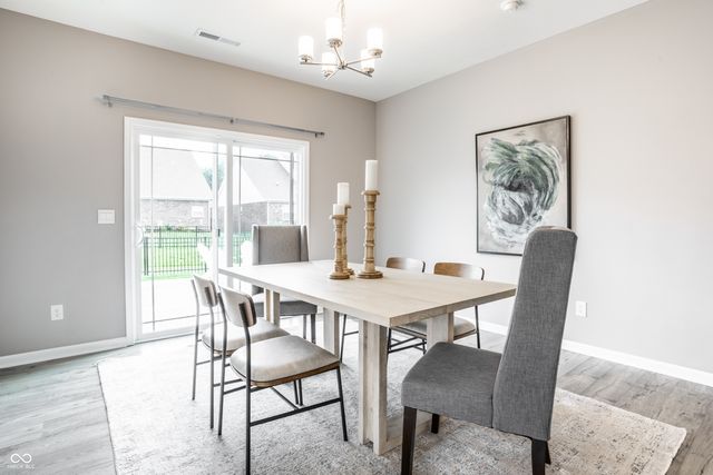 4866 W Jamestown Trace, New Palestine, IN 46163