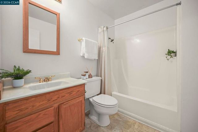 1109 1109 Cardigan Dr, Walnut Creek, CA 94596