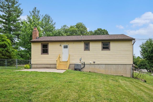 6329 Clovernook Drive, Burlington, KY 41005