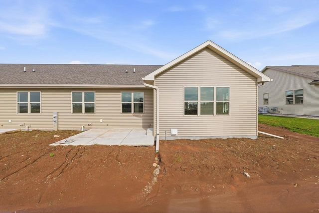336 Twilight TRAIL, Fond Du Lac, WI 54937