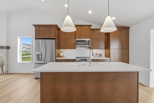 336 Twilight TRAIL, Fond Du Lac, WI 54937