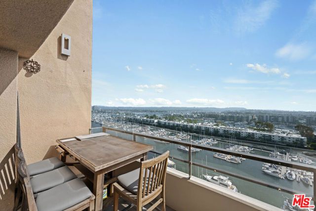 4267 Marina City Dr PH 4, Marina Del Rey, CA 90292