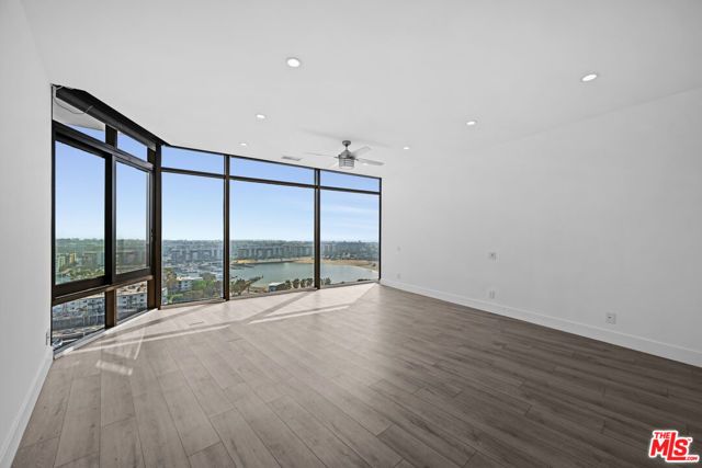 4267 Marina City Dr PH 4, Marina Del Rey, CA 90292