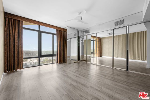 4267 Marina City Dr PH 4, Marina Del Rey, CA 90292