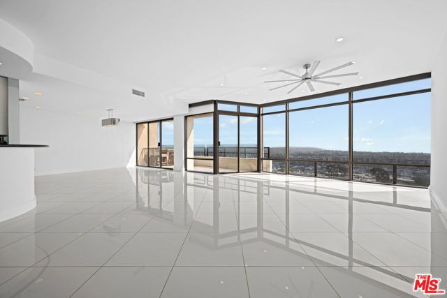 4267 Marina City Dr PH 4, Marina Del Rey, CA 90292