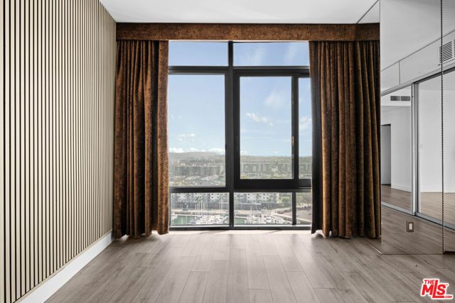 4267 Marina City Dr PH 4, Marina Del Rey, CA 90292