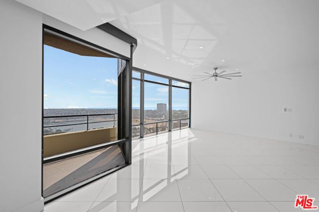 4267 Marina City Dr PH 4, Marina Del Rey, CA 90292