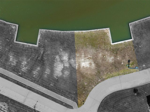 2 Loggerhead, Hitchcock, TX 77563