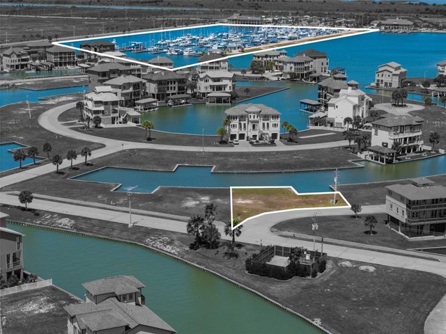 2 Loggerhead, Hitchcock, TX 77563