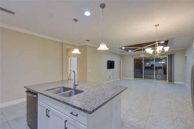 7408 RIDGELAKE CIRCLE, Bradenton, FL 34203