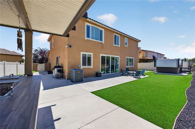 35307 Weather Way, Murrieta, CA 92563