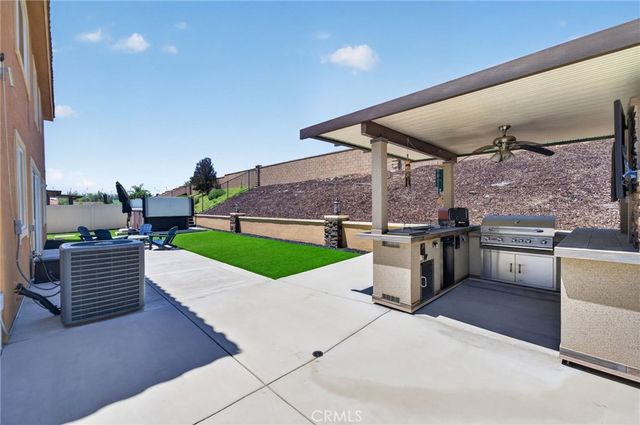 35307 Weather Way, Murrieta, CA 92563