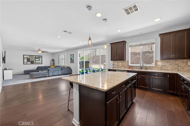 35307 Weather Way, Murrieta, CA 92563