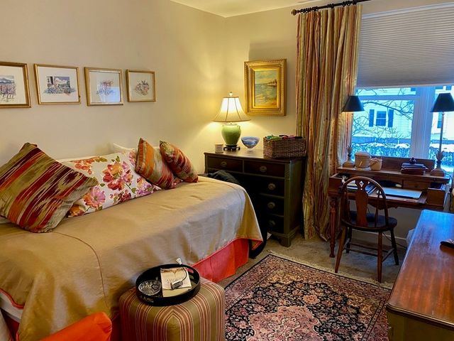 99 Chestnut Hill Ave 202, Boston, MA 02135
