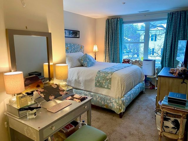 99 Chestnut Hill Ave 202, Boston, MA 02135