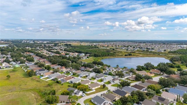 135 JESSAMINE DRIVE, Davenport, FL 33837