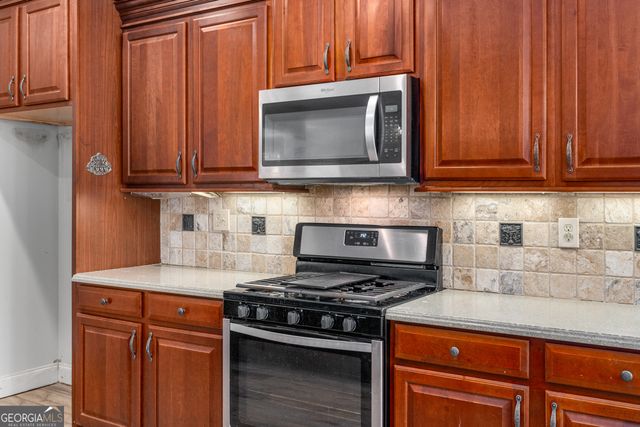 724 Cams Creek, Mcdonough, GA 30253
