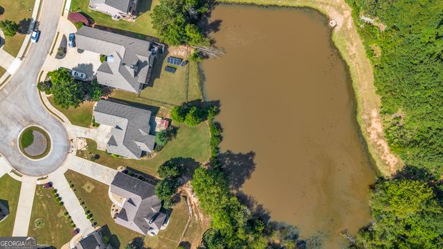724 Cams Creek, Mcdonough, GA 30253