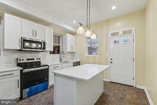 829 E CHASE ST, Baltimore, MD 21202