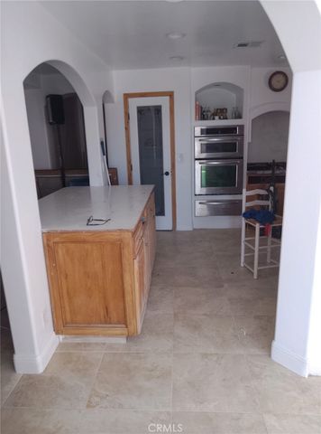 550 N Soboba, Hemet, CA 92544