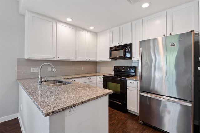 1748 Ohlen RD 22, Austin, TX 78757