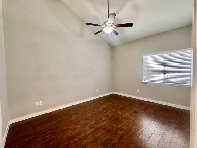 1748 Ohlen RD 22, Austin, TX 78757
