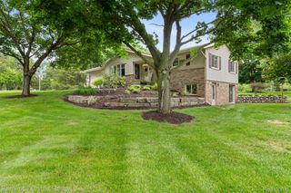 8763 Bishop Road, Green Oak Township, MI 48116
