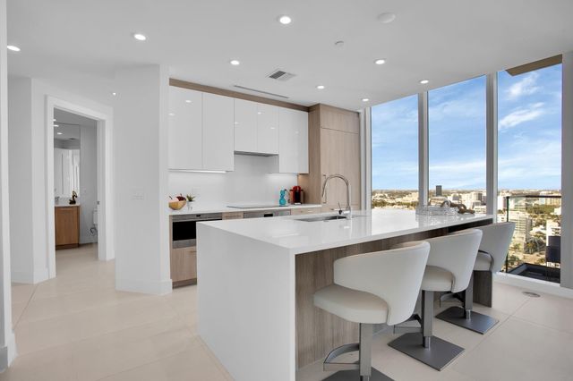 153 N Seabreeze Boulevard 2205-S, Fort Lauderdale, FL 33304