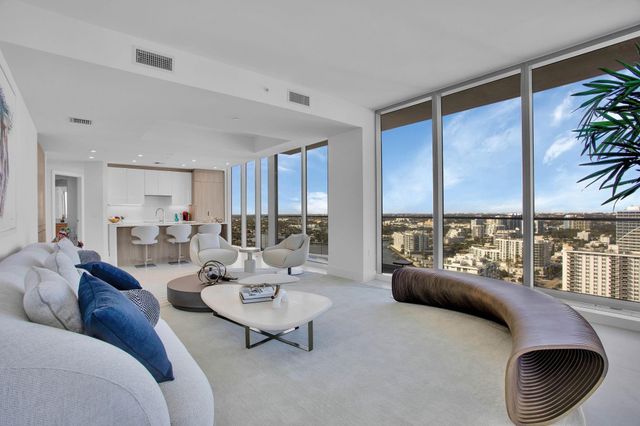 153 N Seabreeze Boulevard 2205-S, Fort Lauderdale, FL 33304