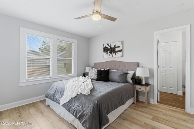 140 E 45TH Street, Jacksonville, FL 32208